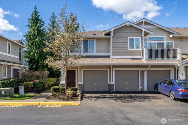 $425,000 | 6443 Hazel Avenue Southeast, Unit B5, Auburn, WA 98092