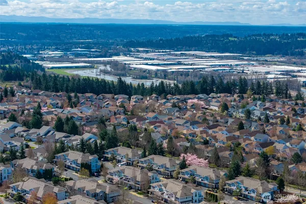 $425,000 | 6443 Hazel Avenue Southeast, Unit B5, Auburn, WA 98092