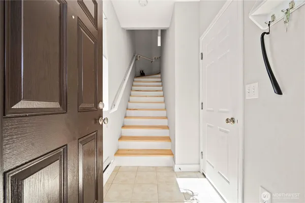 $425,000 | 6443 Hazel Avenue Southeast, Unit B5, Auburn, WA 98092