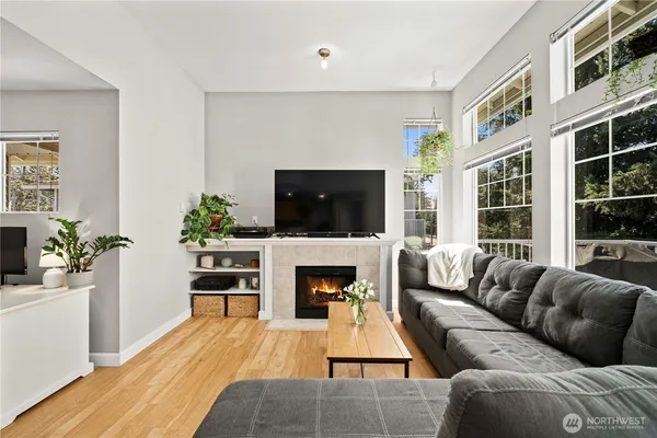 $425,000 | 6443 Hazel Avenue Southeast, Unit B5, Auburn, WA 98092