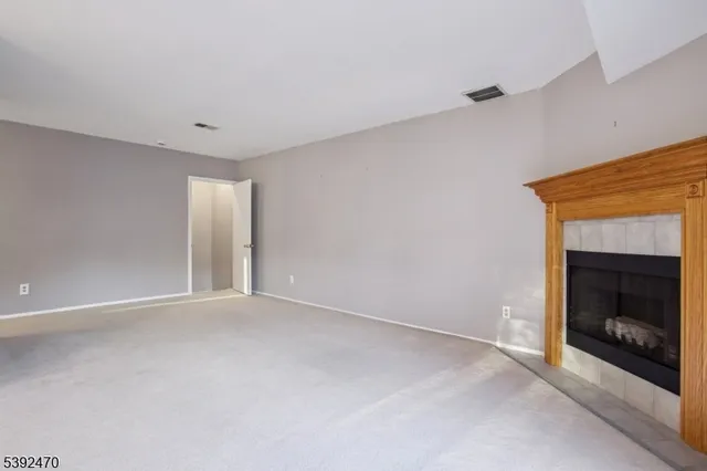 $2,800 | 216 Woods Edge Drive, Succasunna, NJ 07876