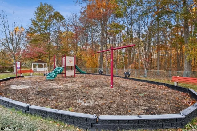 $2,800 | 216 Woods Edge Drive, Succasunna, NJ 07876