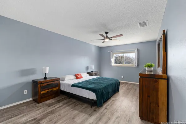 $1,600 | 3315 Glacier Lake, San Antonio, TX 78222