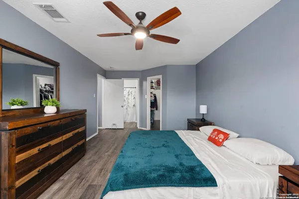 $1,600 | 3315 Glacier Lake, San Antonio, TX 78222