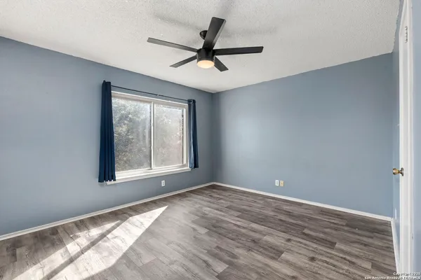 $1,600 | 3315 Glacier Lake, San Antonio, TX 78222