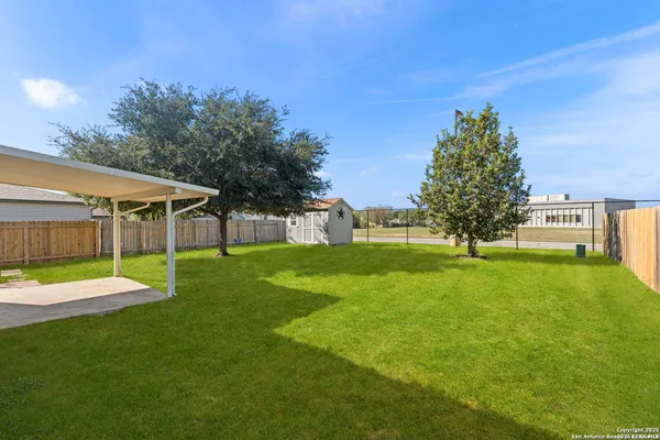 $1,600 | 3315 Glacier Lake, San Antonio, TX 78222