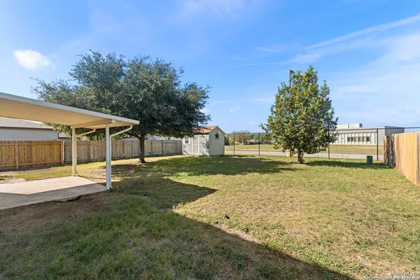 $1,600 | 3315 Glacier Lake, San Antonio, TX 78222