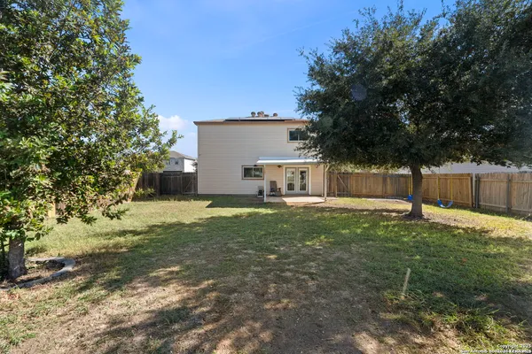 $1,600 | 3315 Glacier Lake, San Antonio, TX 78222