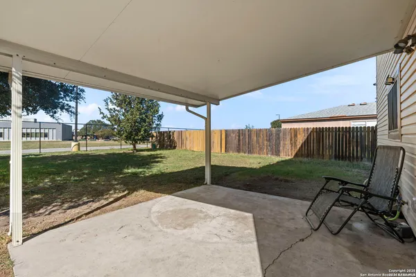 $1,600 | 3315 Glacier Lake, San Antonio, TX 78222