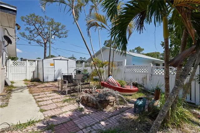 $370,000 | 27620 Riverdale Lane, Bonita Springs, FL 34134