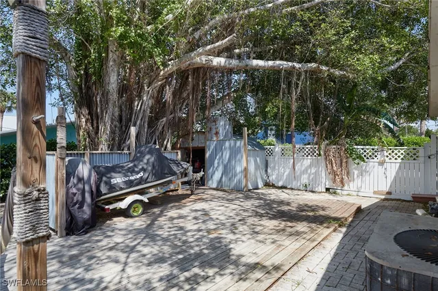 $370,000 | 27620 Riverdale Lane, Bonita Springs, FL 34134