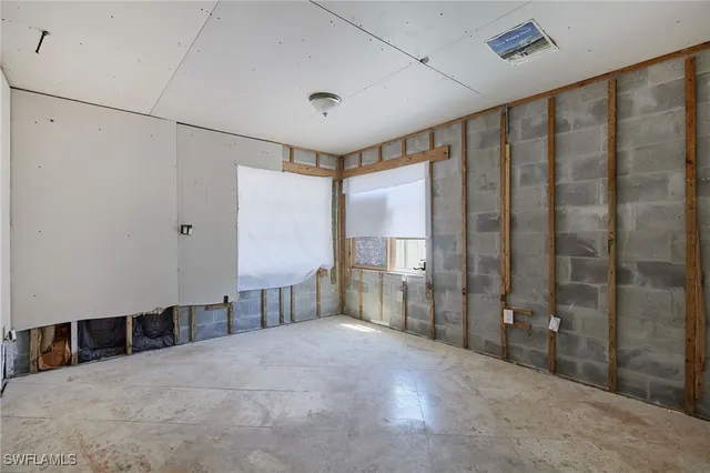 $370,000 | 27620 Riverdale Lane, Bonita Springs, FL 34134