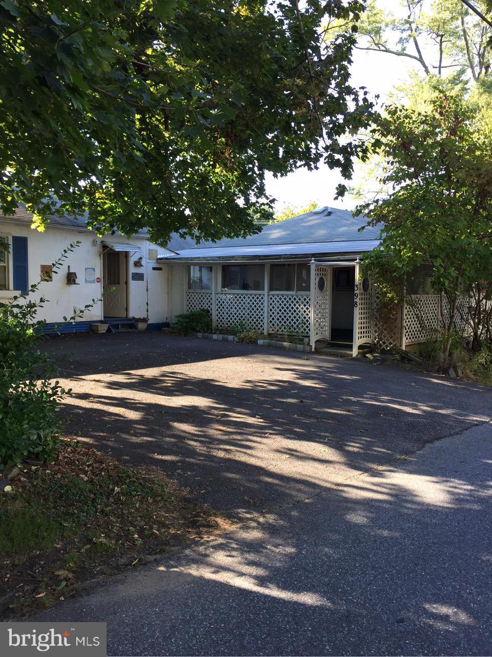 398 Butler Road Reisterstown, MD 21136 - Photo 5 of 16 Exterior (Rear)