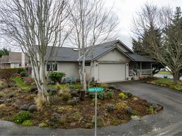 $725,000 | 3653 Park Pl Loop, Hood River, OR 97031