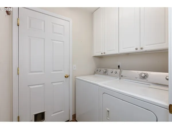 $705,000 | 3653 Park Pl Loop, Hood River, OR 97031