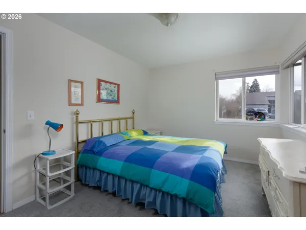 $705,000 | 3653 Park Pl Loop, Hood River, OR 97031