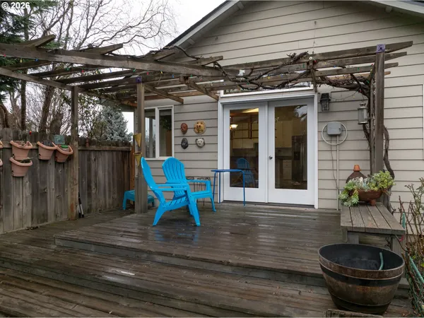 $705,000 | 3653 Park Pl Loop, Hood River, OR 97031