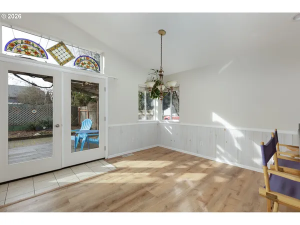 $705,000 | 3653 Park Pl Loop, Hood River, OR 97031