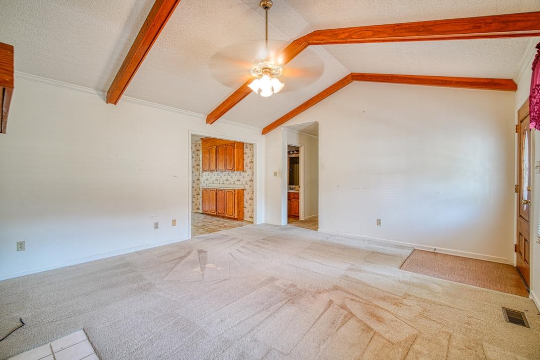 321 State Rd S-42-8449 Spartanburg, SC 29303 - Photo 4 of 31 Gallery Image 4