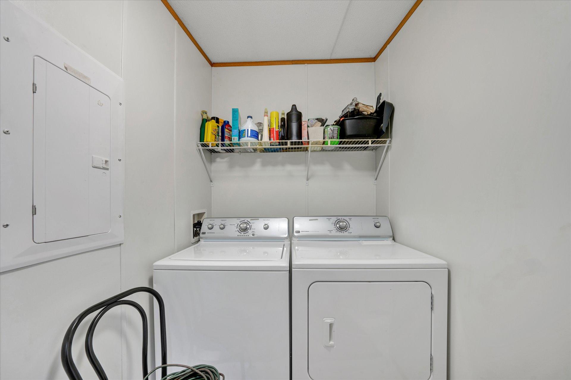 4120 Sunflower Road Pilot, VA 24138 - Photo 14 of 35 a utility room with dryer and washer