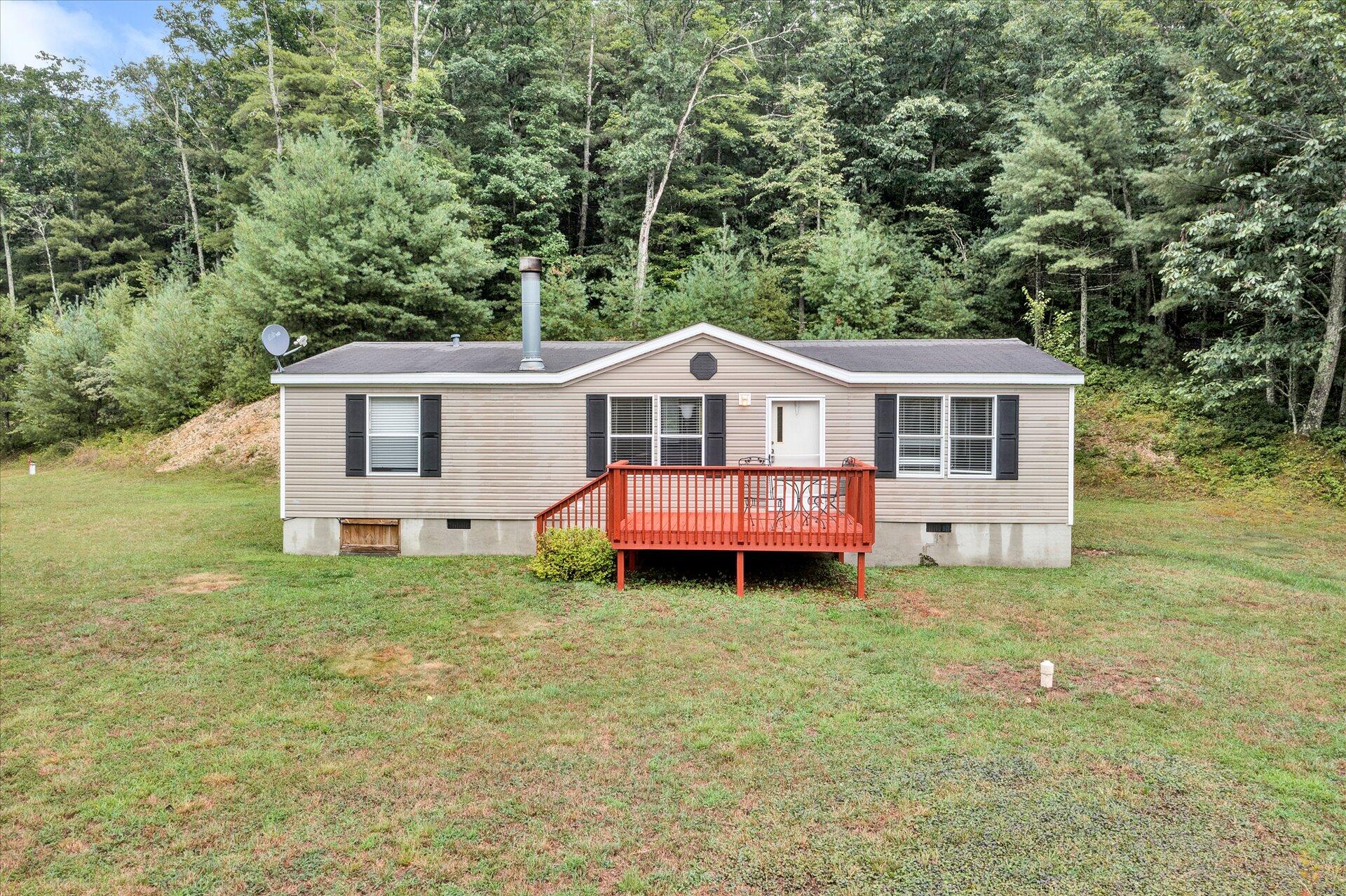 4120 Sunflower Road Pilot, VA 24138 - Photo 34 of 35 a house view with a garden space