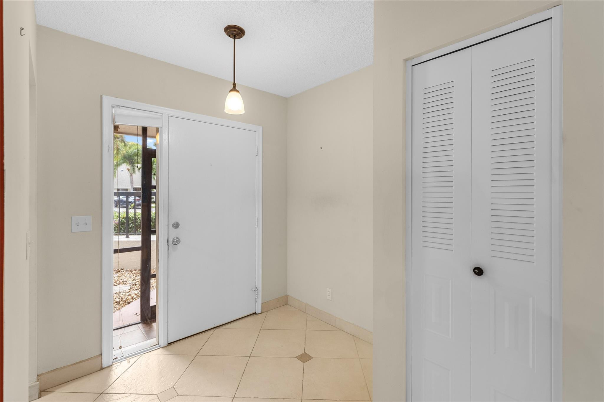 10971 Lake Front Place, Unit 10971 Boca Raton, FL 33498 - Photo 3 of 33 Photo 3