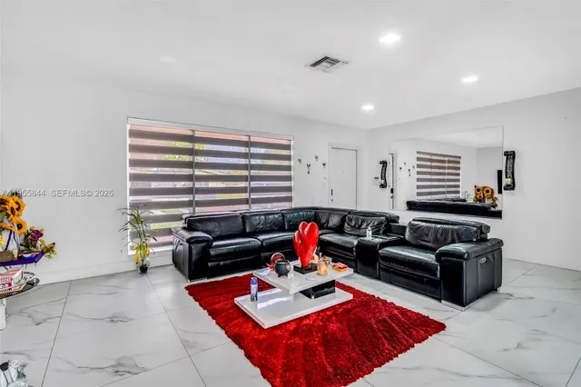 $600,000 | 7630 Plantation Boulevard, Miramar, FL 33023