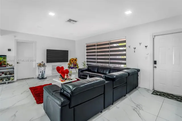 $600,000 | 7630 Plantation Boulevard, Miramar, FL 33023