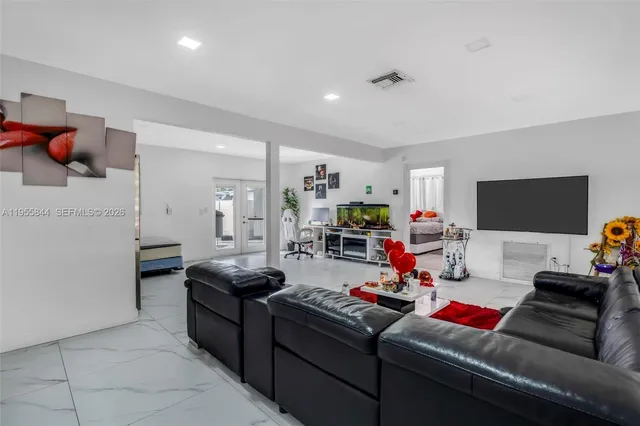 $600,000 | 7630 Plantation Boulevard, Miramar, FL 33023