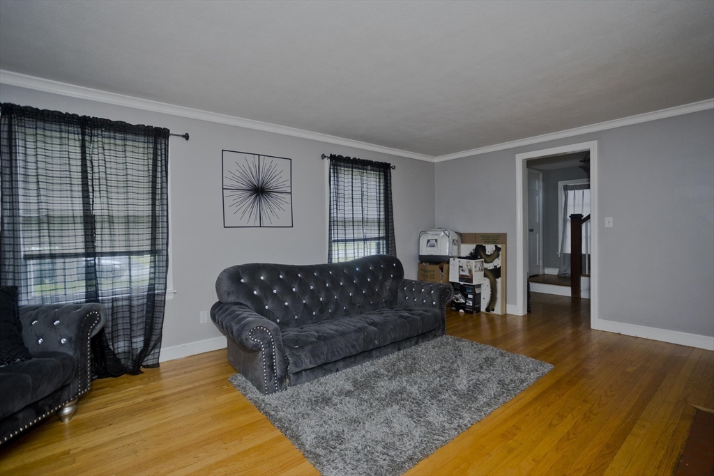 45 Fenimore Boulevard Springfield, MA 01108 - Photo 8 of 41 Gallery Image 8
