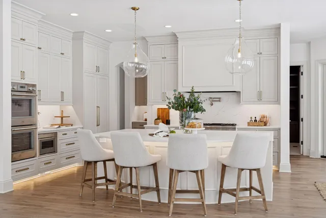 $3,500,000 | 285 North Shore Drive West, Minnetrista, MN 55364