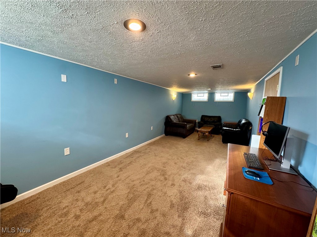 29119 Barjode Road Eastlake, OH 44095 - Photo 10 of 39 Gallery Image 10