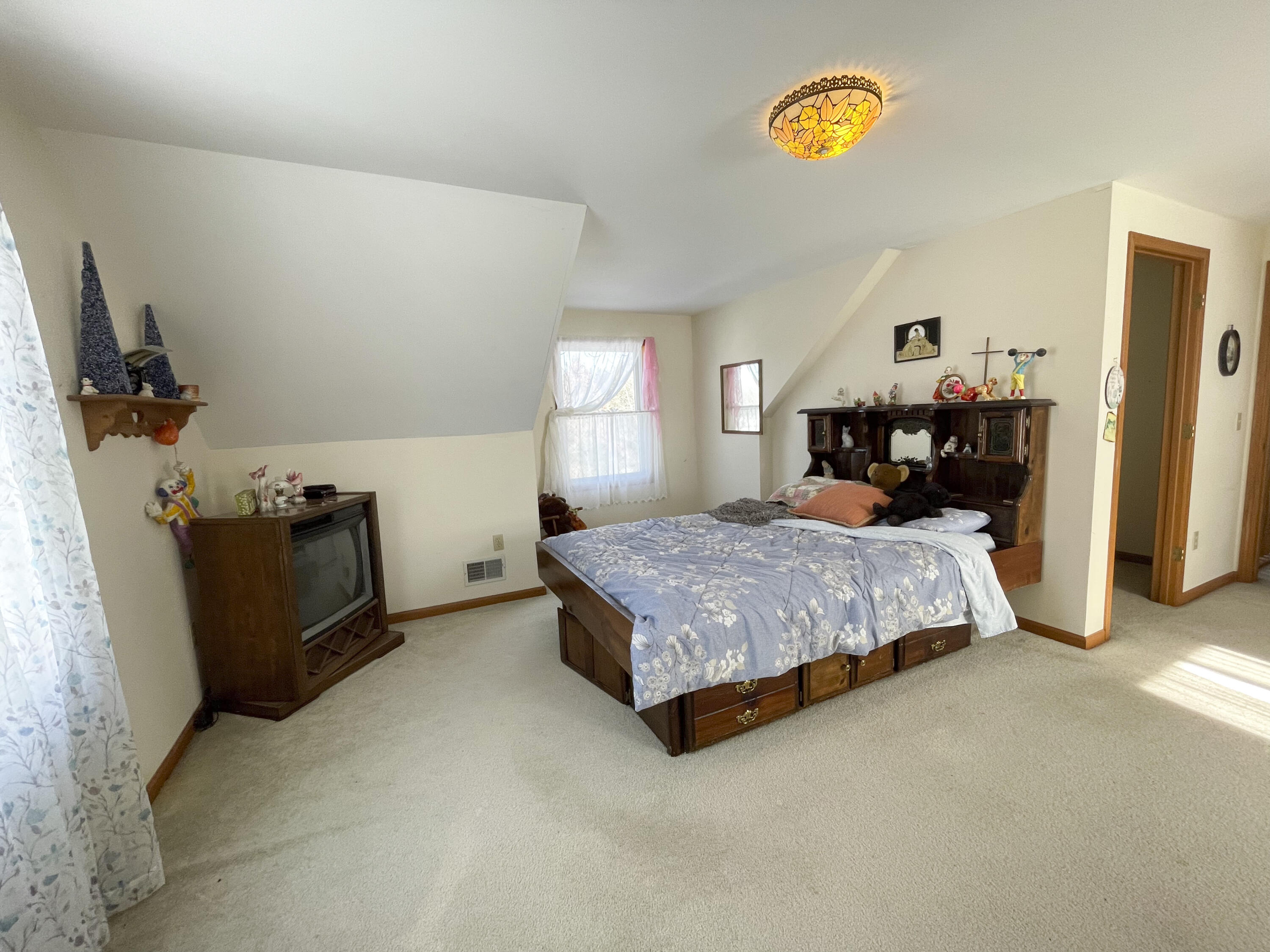 13631 Bemis Road Manchester, MI 48158 - Photo 18 of 33 Bedroom 21478