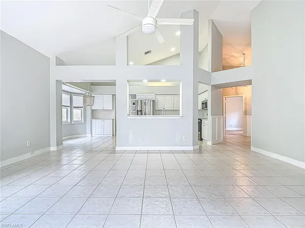 $2,800 | 351 Pindo Palm Drive, Naples, FL 34104