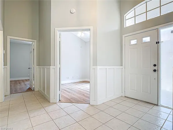 $2,800 | 351 Pindo Palm Drive, Naples, FL 34104