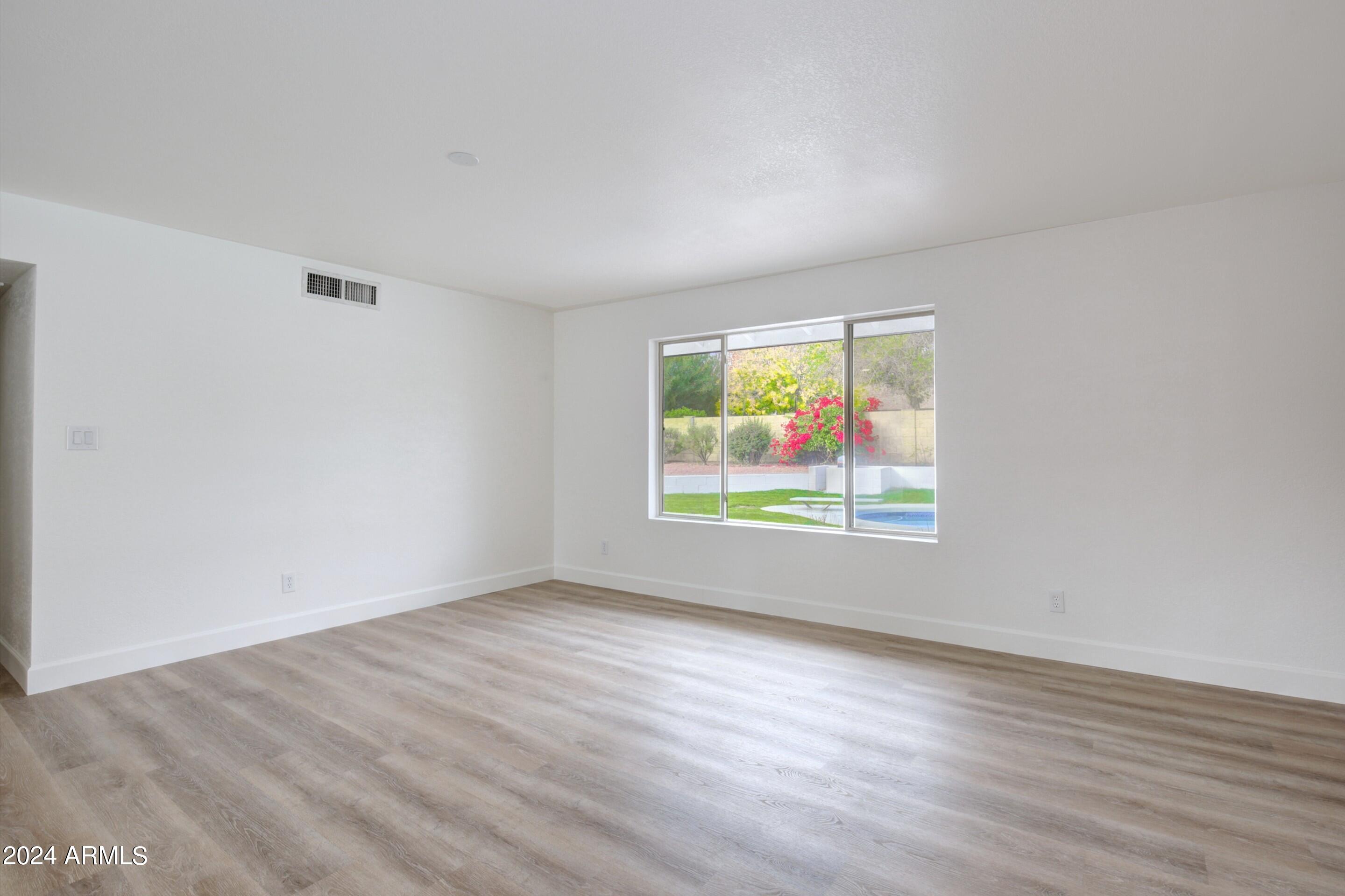 4308 East Redfield Road Phoenix, AZ 85032 - Photo 9 of 19 Family Room