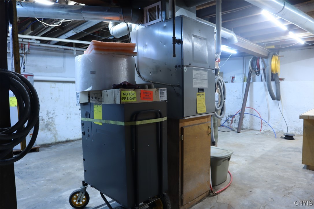 633 West Thomas Street Rome, NY 13440 - Photo 18 of 22