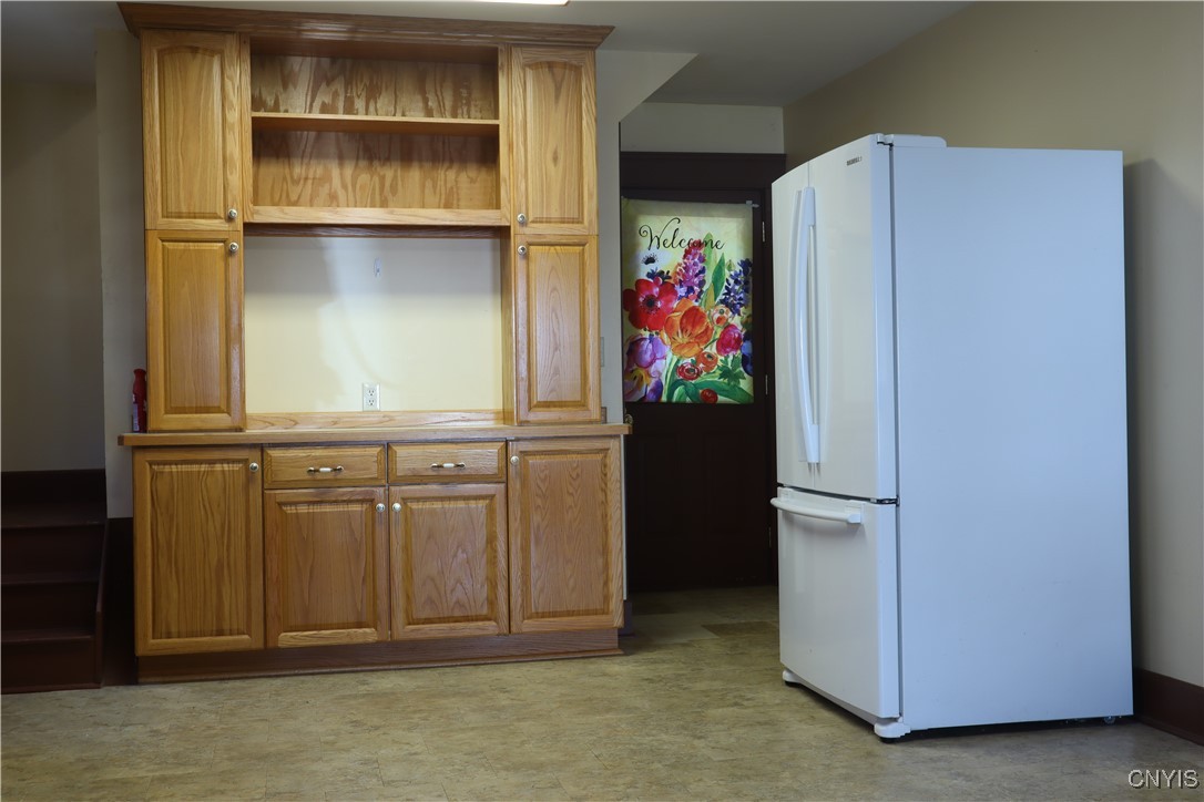 633 West Thomas Street Rome, NY 13440 - Photo 6 of 22