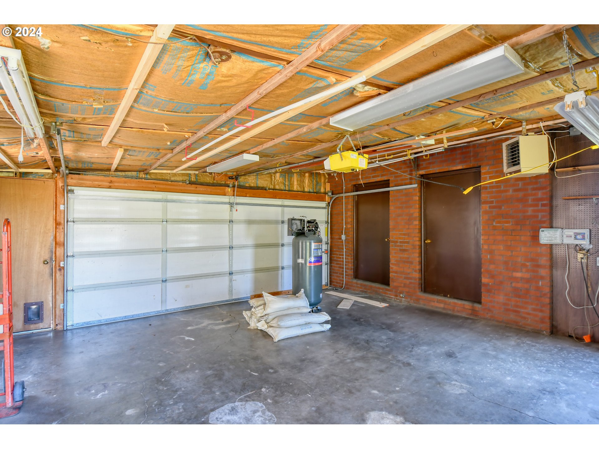 405 Northwest Johns Lane Pendleton, OR 97801 - Photo 47 of 48 a view of a room with storage and utility room