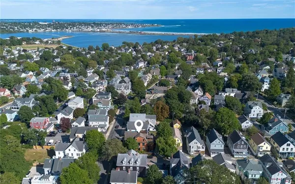 $8,000 | 17 Lincoln Street, Newport, RI 02840