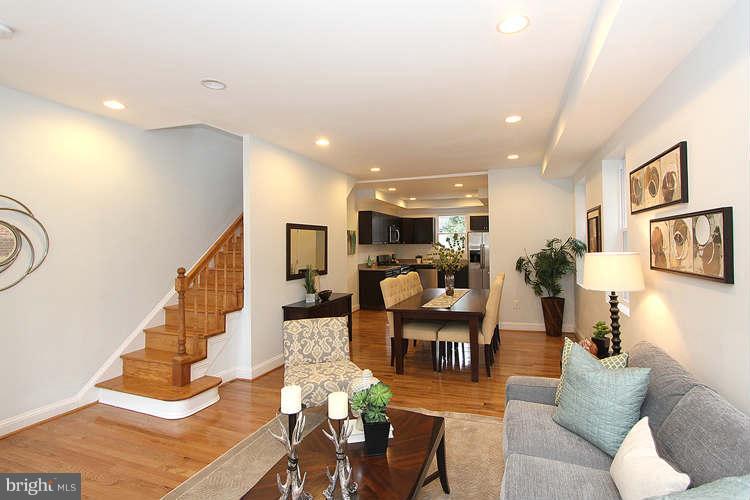 614 Roxboro Place Northwest Washington, DC 20011 - Photo 7 of 30 Interior (General)