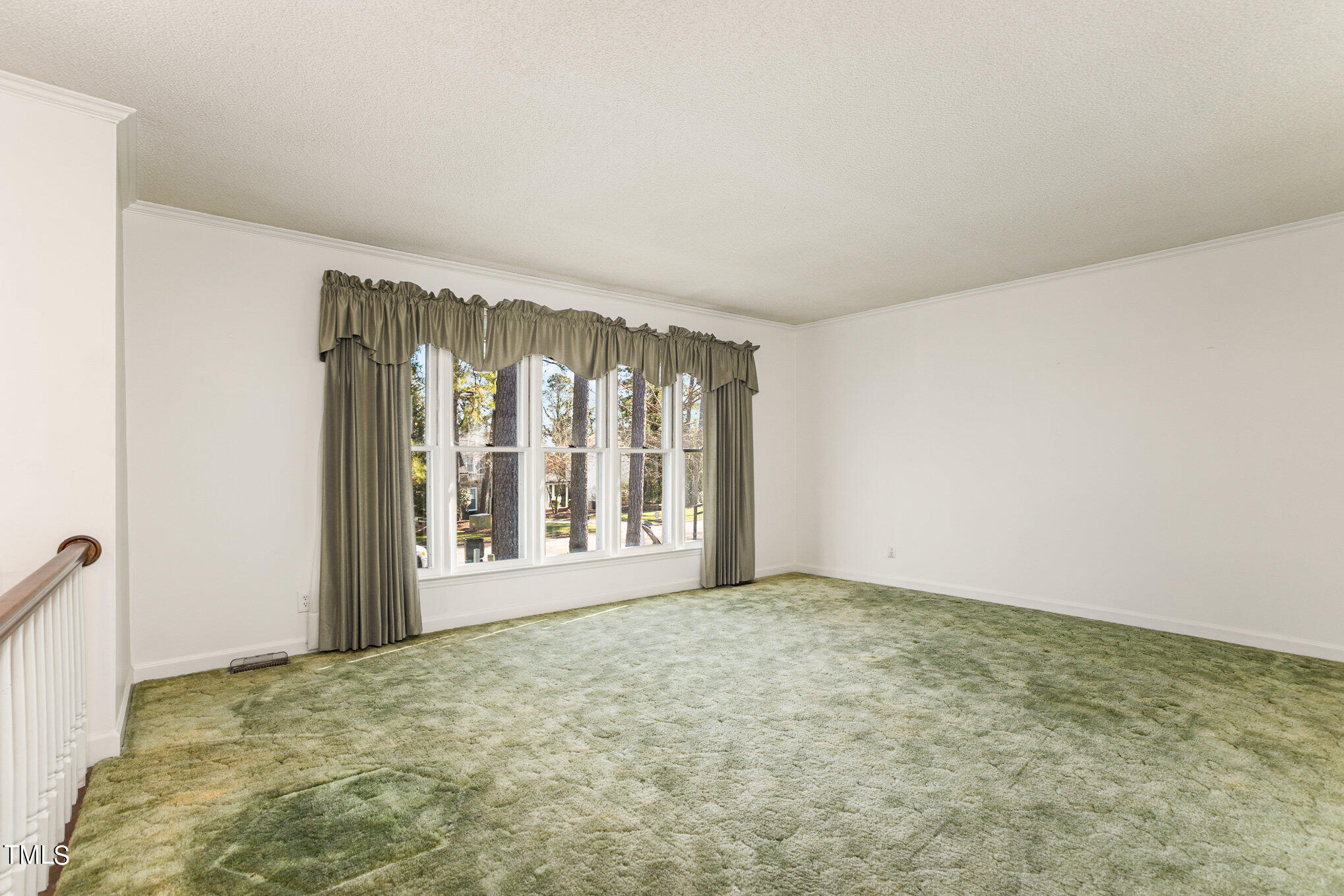5833 Morning Forest Drive Raleigh, NC 27609 - Photo 5 of 30 005_cy1a8035-edit