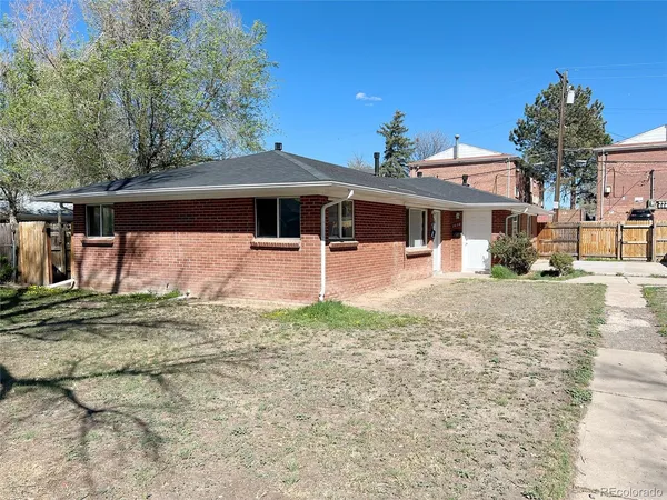 $430,000 | 1654 Beeler Street, Aurora, CO 80010