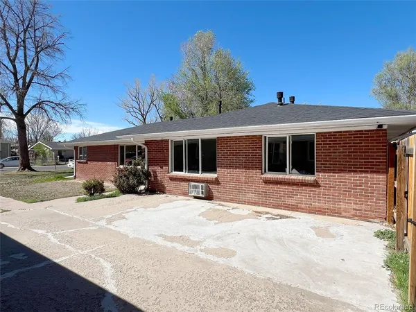 $430,000 | 1654 Beeler Street, Aurora, CO 80010