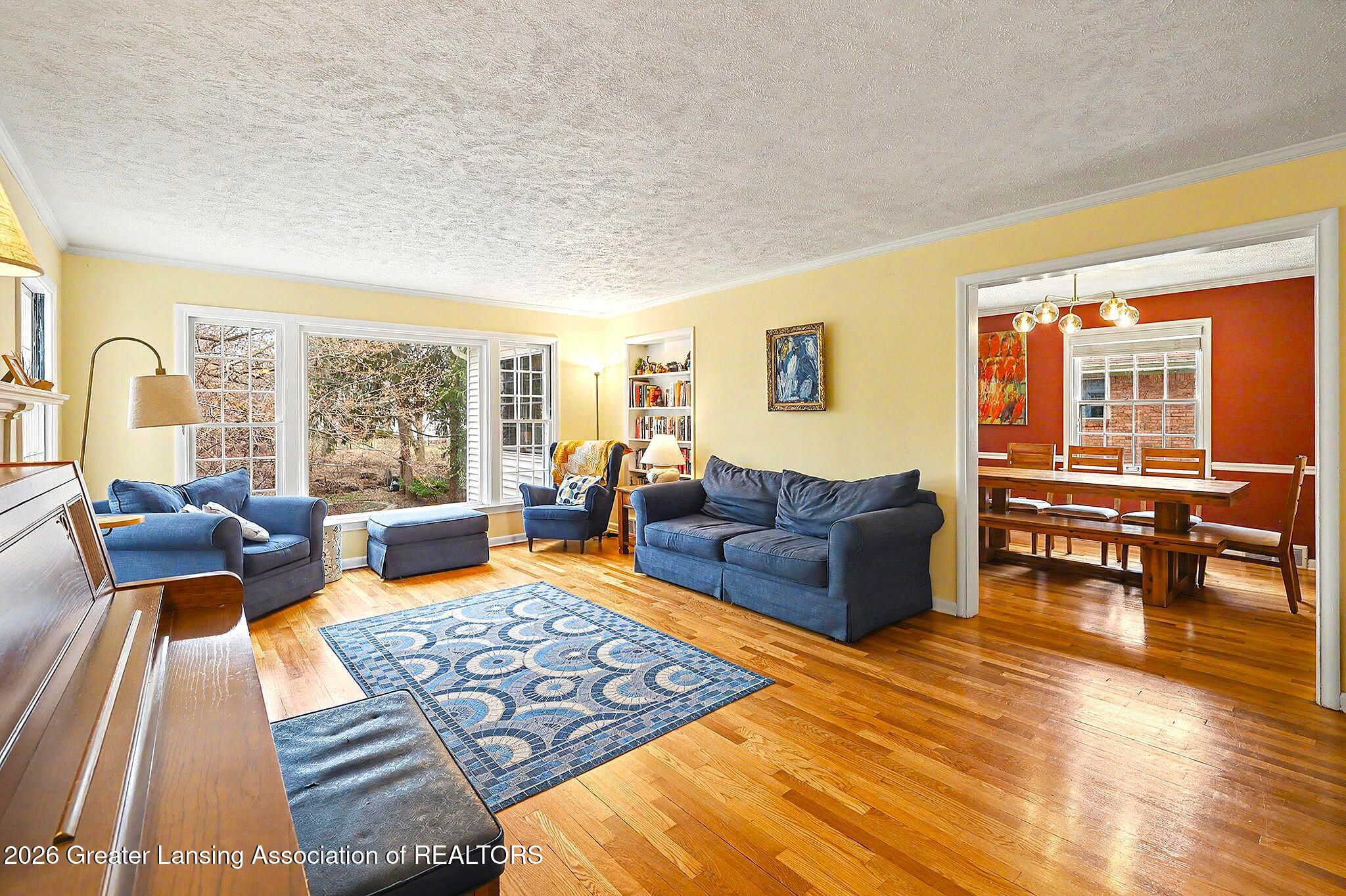1010 North Harrison Road East Lansing, MI 48823 - Photo 6 of 45 4-web-or-mls-27_IMG_9485