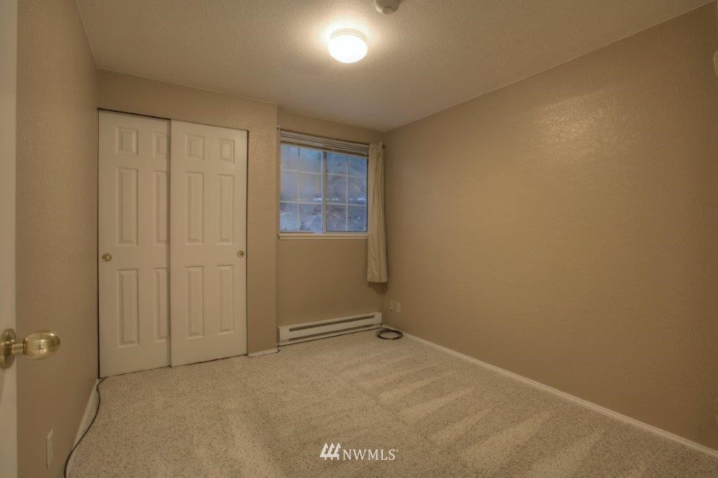8653 Avondale Road Northeast, Unit B104 Redmond, WA 98052 - Photo 9 of 13 Gallery Image 9