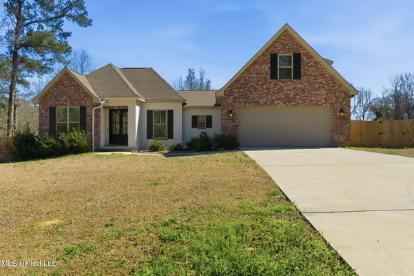$425,000 | 210 West Black Creek Road, Sumrall, MS 39482