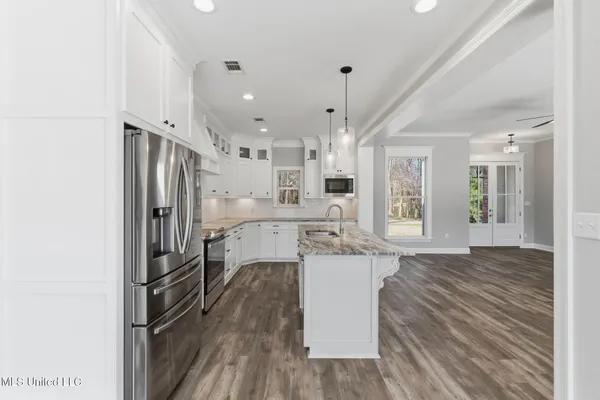 $425,000 | 210 West Black Creek Road, Sumrall, MS 39482