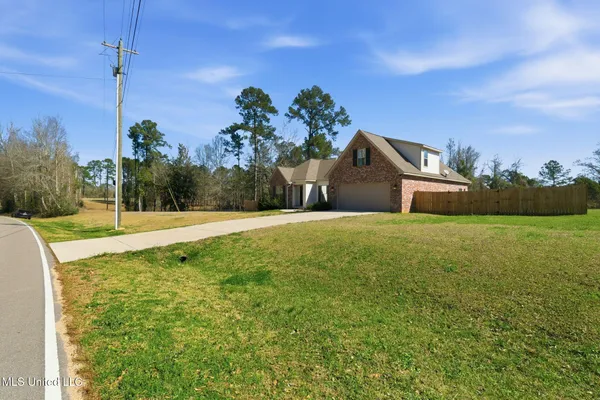 $425,000 | 210 West Black Creek Road, Sumrall, MS 39482
