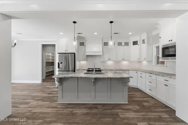 $425,000 | 210 West Black Creek Road, Sumrall, MS 39482